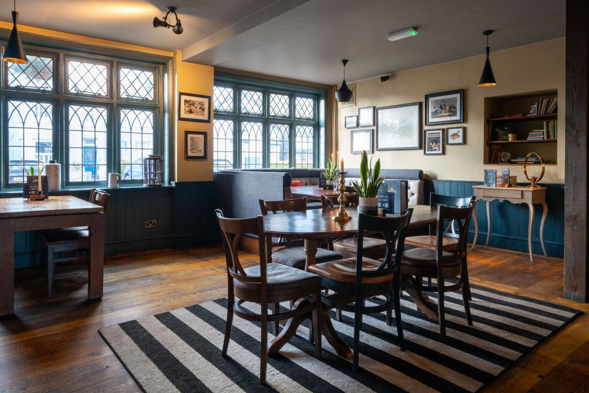 The Mayflower Lymington Exterior foto